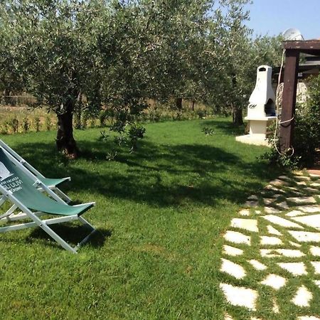 Апартаменты Residenze Gli Ulivi Орозеи Экстерьер фото