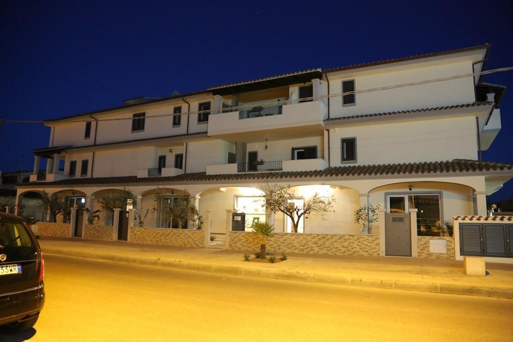 Апартаменты Residenze Gli Ulivi Орозеи Номер фото